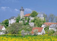 Landschaft um Burg Zwernitz im Frühjahr 